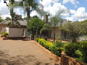 10 Bedroom Townhouse Complex