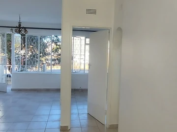 Flat & Apartment