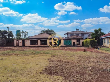 Stands & Residential Land