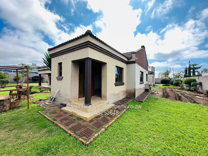 House For Sale:Space, Comfort & Versatility — All In One Property