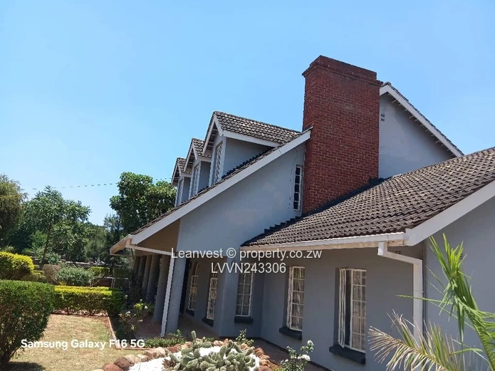 Helensvale House For Sale