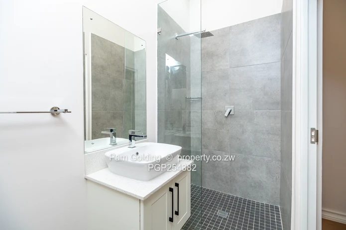 3 Bed 3 Bath Townhouse
