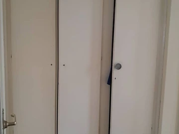 2 Bedroom Flat & Apartment