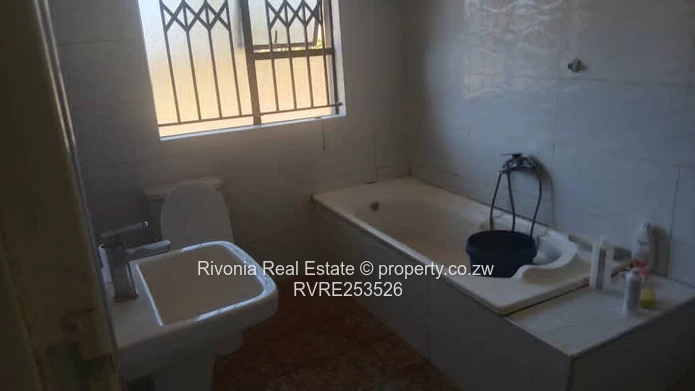 Mount Pleasant Heights: 5-Bed Home w/ Borehole & Solar