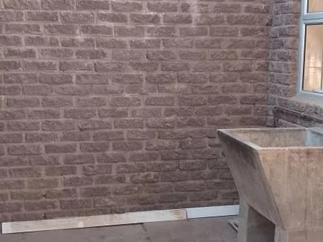 3 Bedroom Flat & Apartment