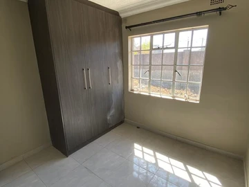7 Bedroom House