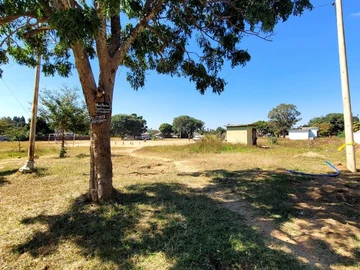 Commercial & Industrial Land