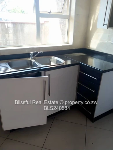 Mt pleasant, st kilda 3 bed duplex flat to rent