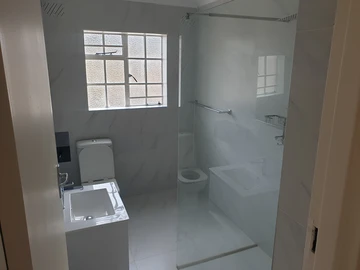 3 Bedroom Garden Flat