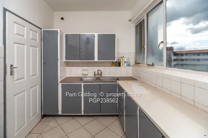 Neat Apartment in a Secure Block (Sole Mandate)