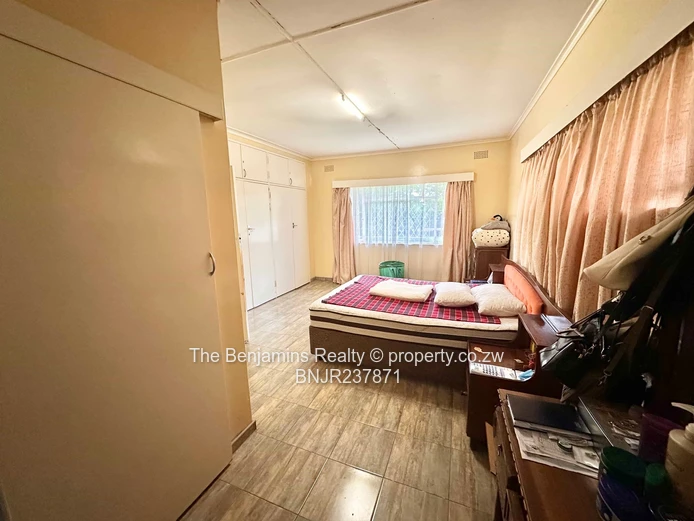 Versatile Investment Property 