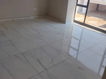 4 Bedroom Flat & Apartment