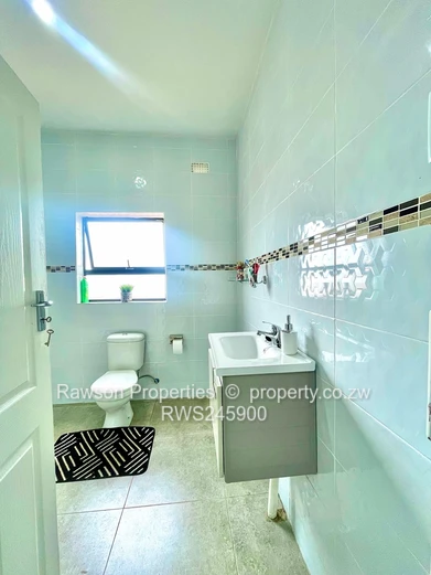 Modern 4-Bed Home with Solar Backup – Nyeredzi Ridge