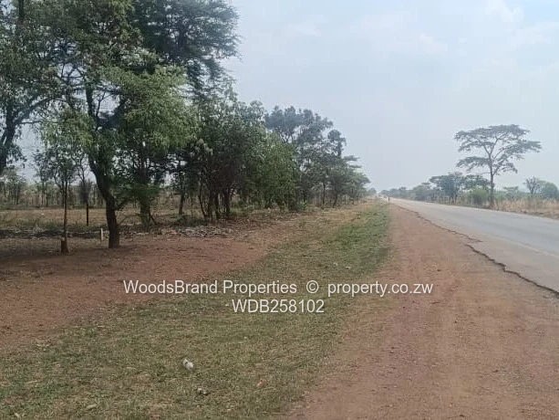 Kadoma Prime Commercial Land For Sale