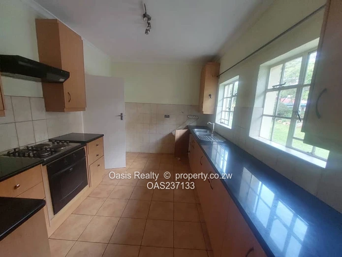 Townhouse to Let – Windsor Manors, Newlands