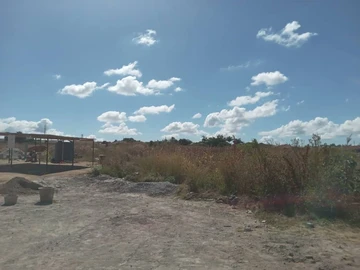 Commercial & Industrial Land