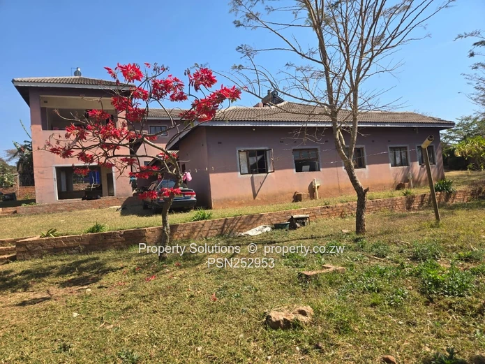 Partly Finished 5-Bed Shawasha Home with Borehole (Sole Mandate)