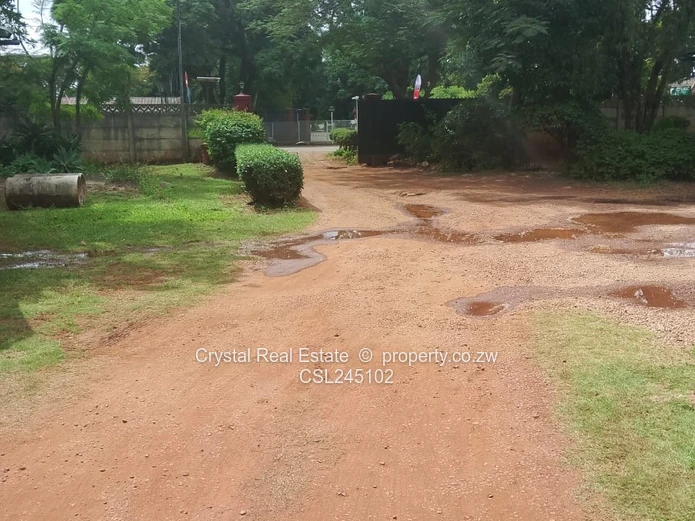 Mount Pleasant Office Space USD 600 per month  (Sole Mandate)