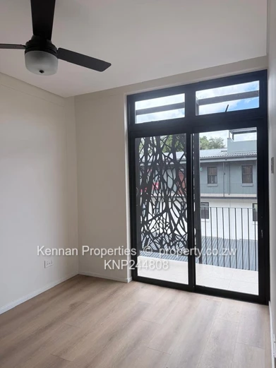 Simple living - Loft Apartment (Sole Mandate)