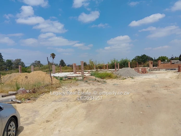 Waterfalls Second Street Avenue – Cluster Stand for Sale