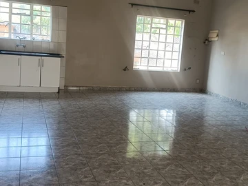 3 Bedroom Flat & Apartment