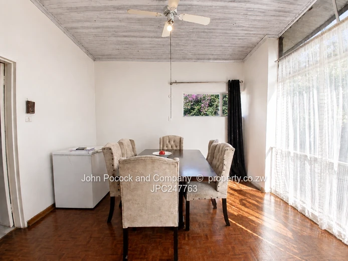 Exquisite Living in Burnside!
