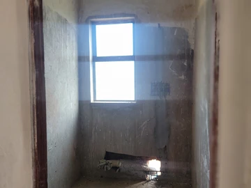 3 Bedroom Flat & Apartment