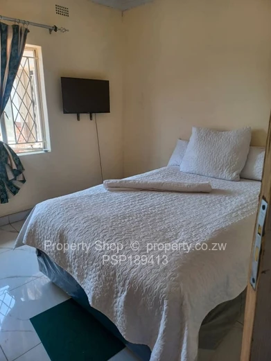 8-Bedroom Family Home for Sale in Hatfield, Harare with Borehole, 3617m²