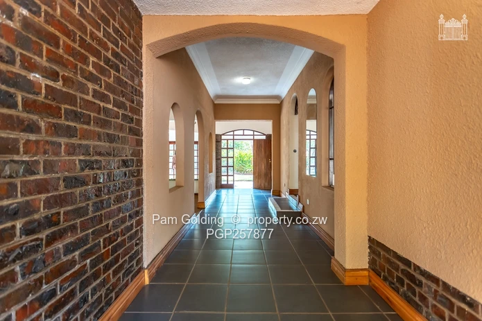 Character Double Storey Family Home!!!!!