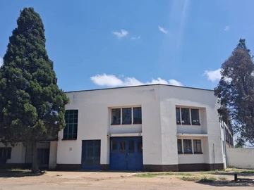 Prime Industrial Property - Plumtree Road Frontage