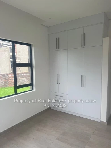 Modern neat family home!!!