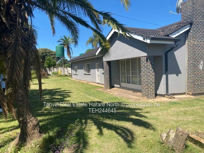For Sale MABELREIGH SUNRIDGE with Harare Drive Road Frontage $190k  .