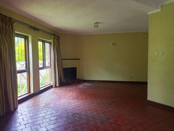 3 Bedroom Garden Flat