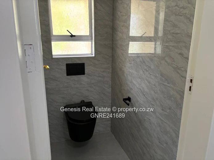 Ultra modern 4 bedroom Sun River Manor for Rent 