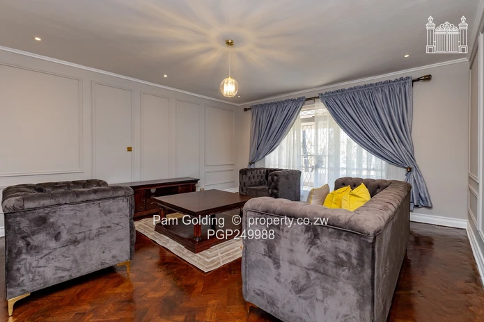 Luxurious Fully Furnished Home in Glen Lorne (Sole Mandate)