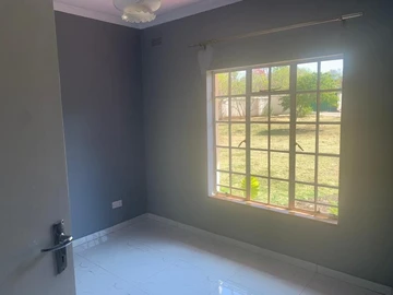 3 Bedroom Garden Flat