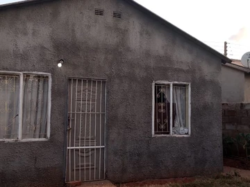 2 Bedroom House