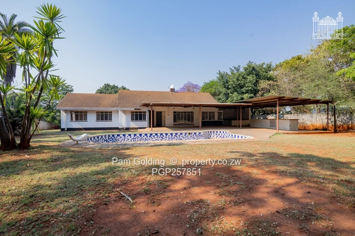 Excellent Renovation and Development Potential – Arcturus Road (Sole Mandate)
