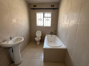 3 Bedroom Garden Flat