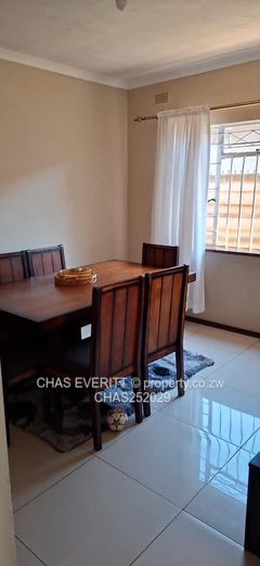 Fully Furnished 3bed Cottage To Let in Hillside