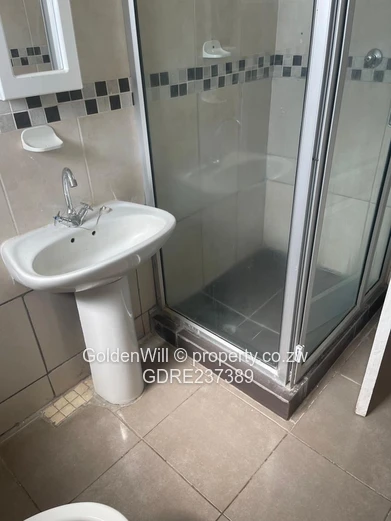 Newlands Townhouse To Let