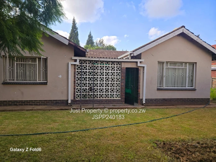 3 beds house for sale in Cotswold Mabelreign (Sole Mandate)