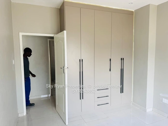 Luxury Apartments in Avondale West