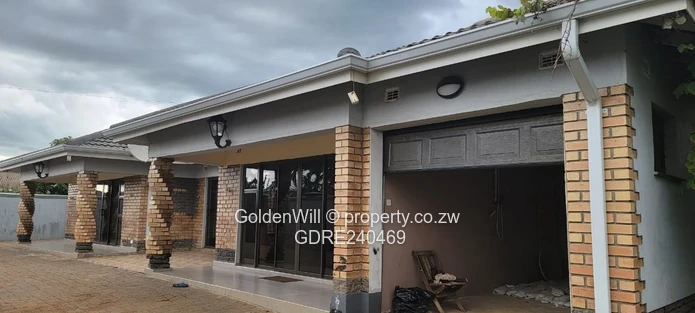 Stunning House for Sale in Sandton Park 