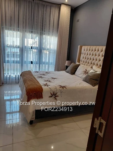 Beautiful 3-Bedroom Cluster Apartment-Mt Pleasant