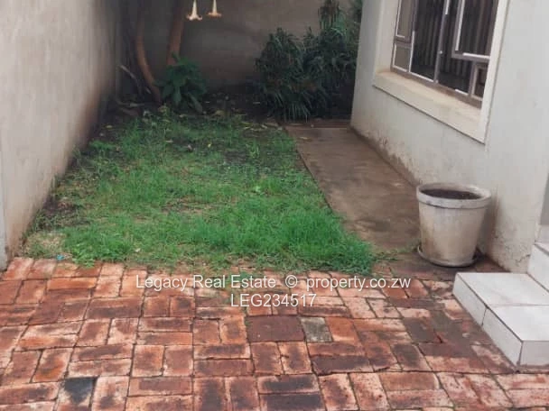 Aspindale Park Modern Family Home for Sale (Sole Mandate)