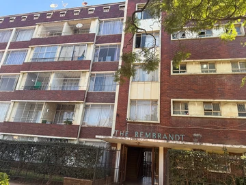 Flat & Apartment