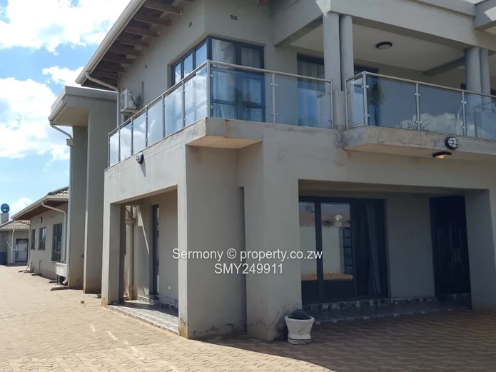 Charming 6 Bedroomed House For Sale In Mount Pleasant Heights