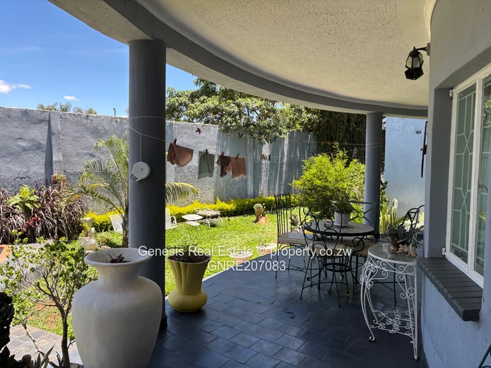 5 Bedroom House For Sale | Helensvale