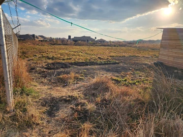 Stands & Residential Land